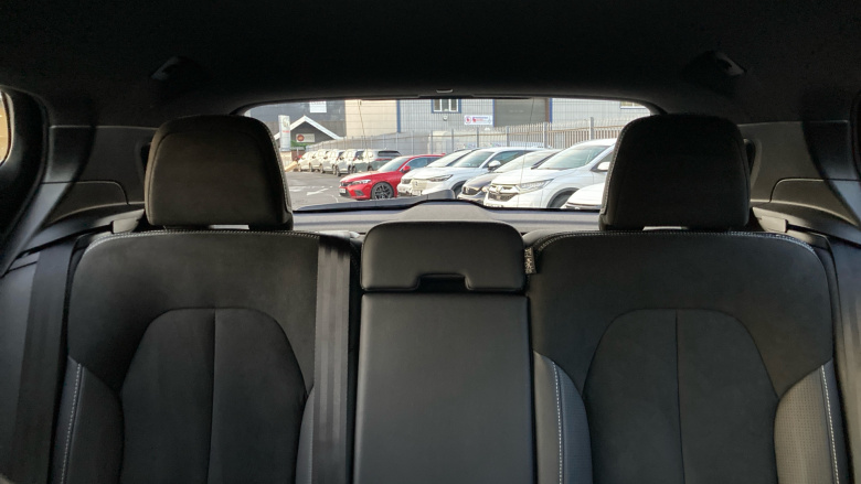 Volvo Xc40 2.0 D3 R DESIGN 5dr AWD Geartronic Diesel Estate